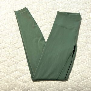 Lululemon Wunder Train High-Rise Tight 31"